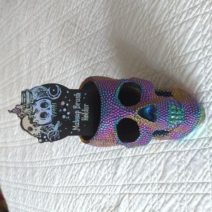 1 LEFT! RARE Skull Iridescent Make Up Brush Holder